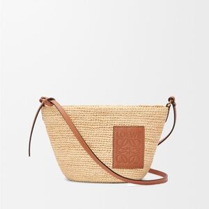 Loewe slit pochette bag in raffia and calfskin